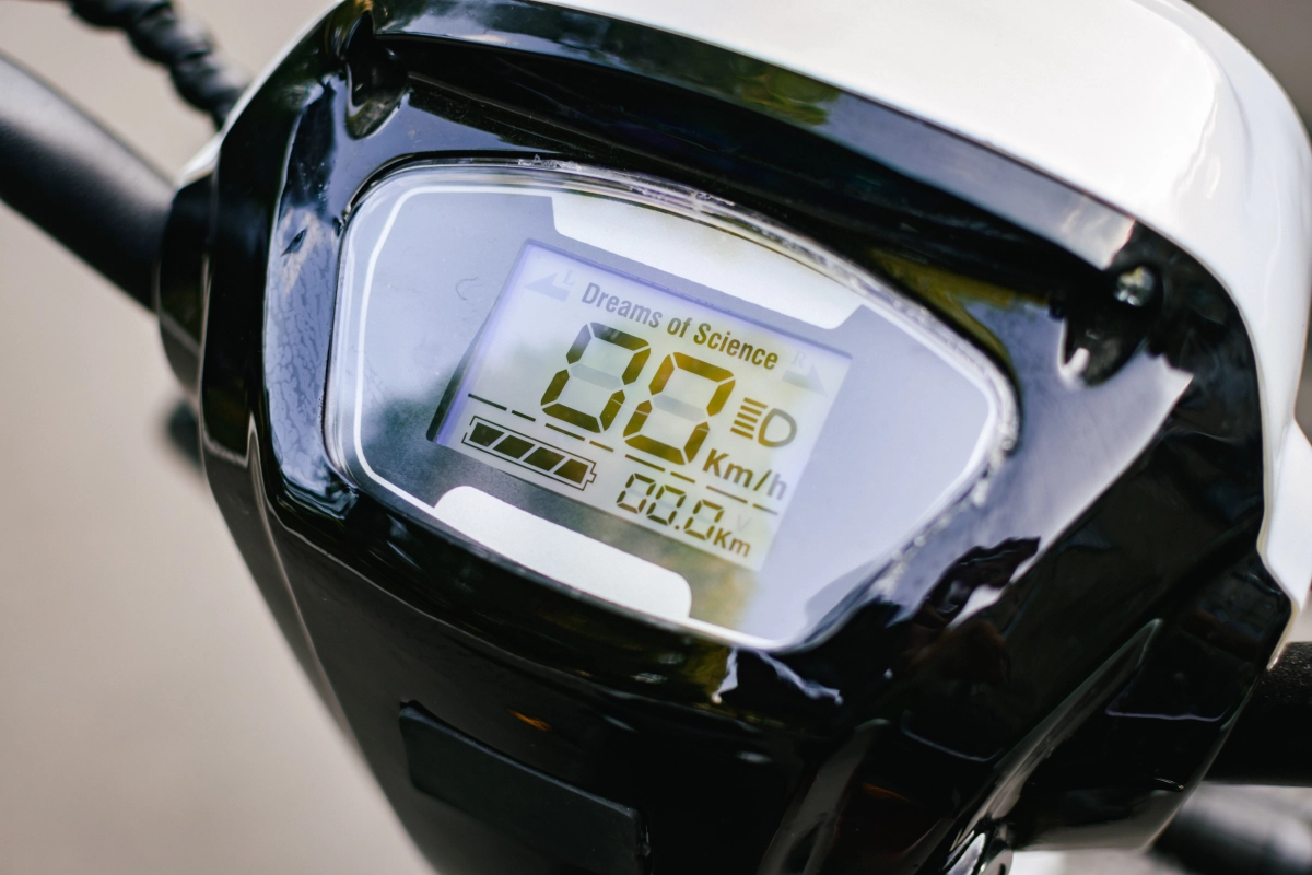 Электроскутер AVM DELTA