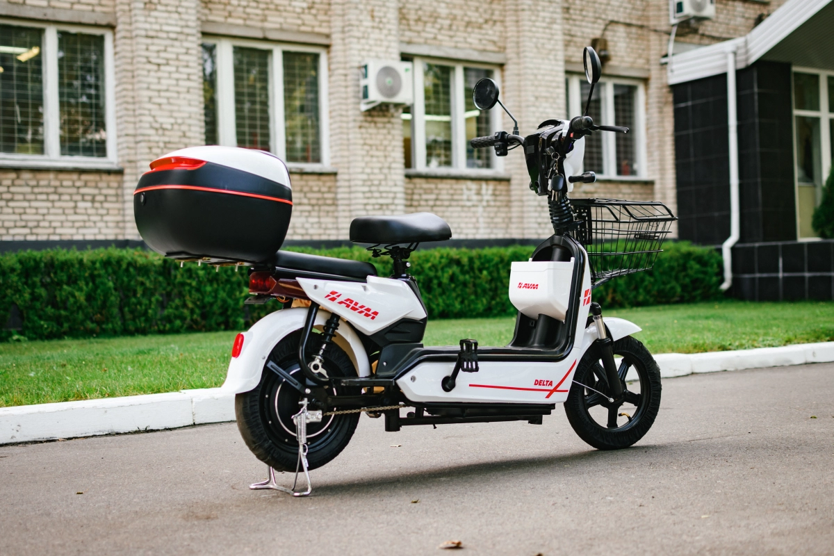 Электроскутер AVM DELTA