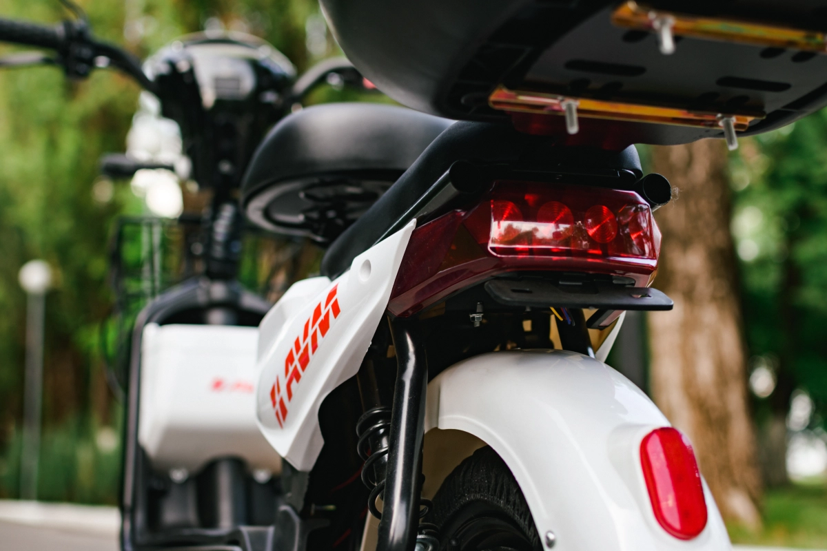 Электроскутер AVM DELTA