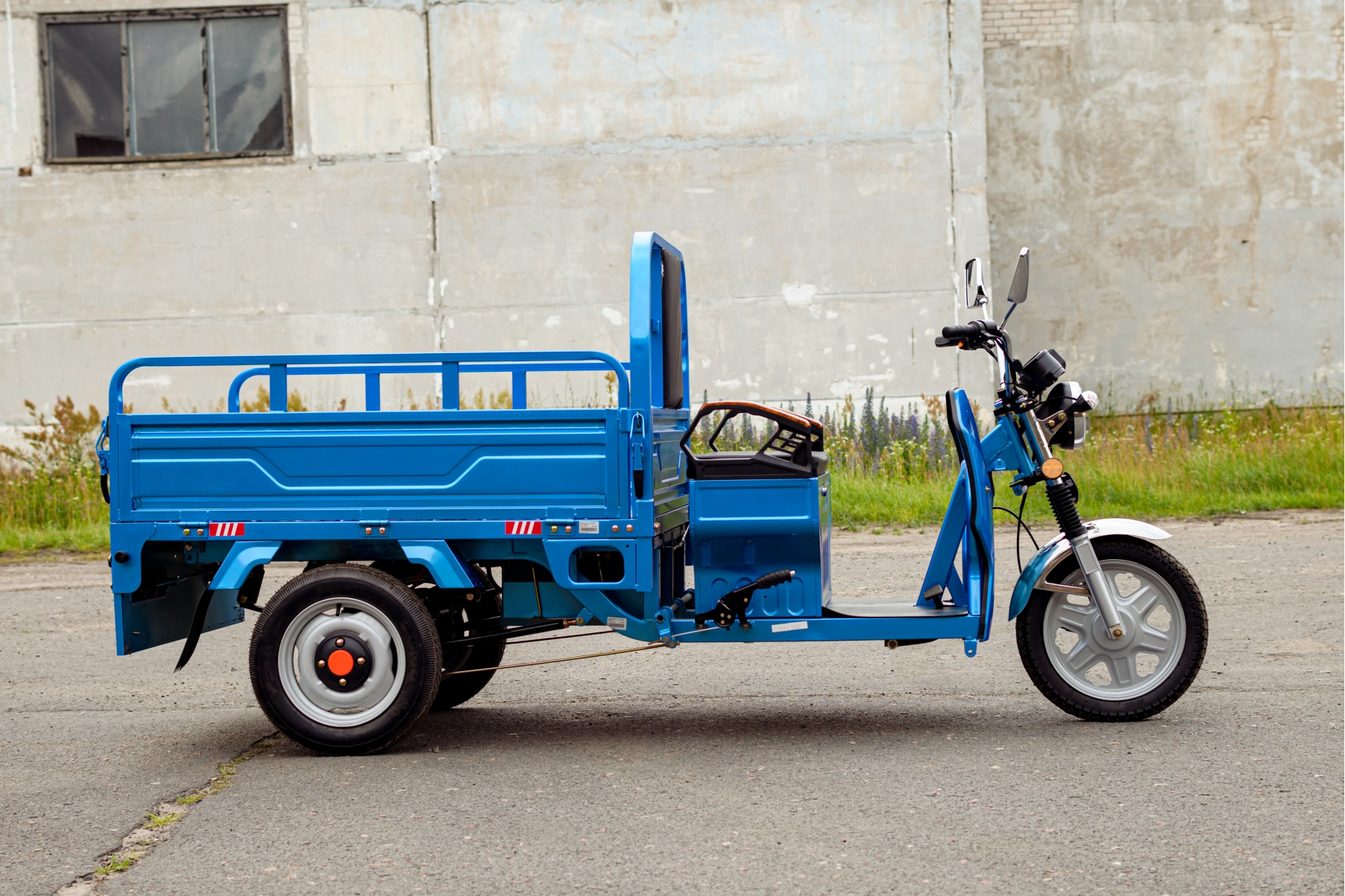 Электротрицикл грузовой AVM Cargo 1500