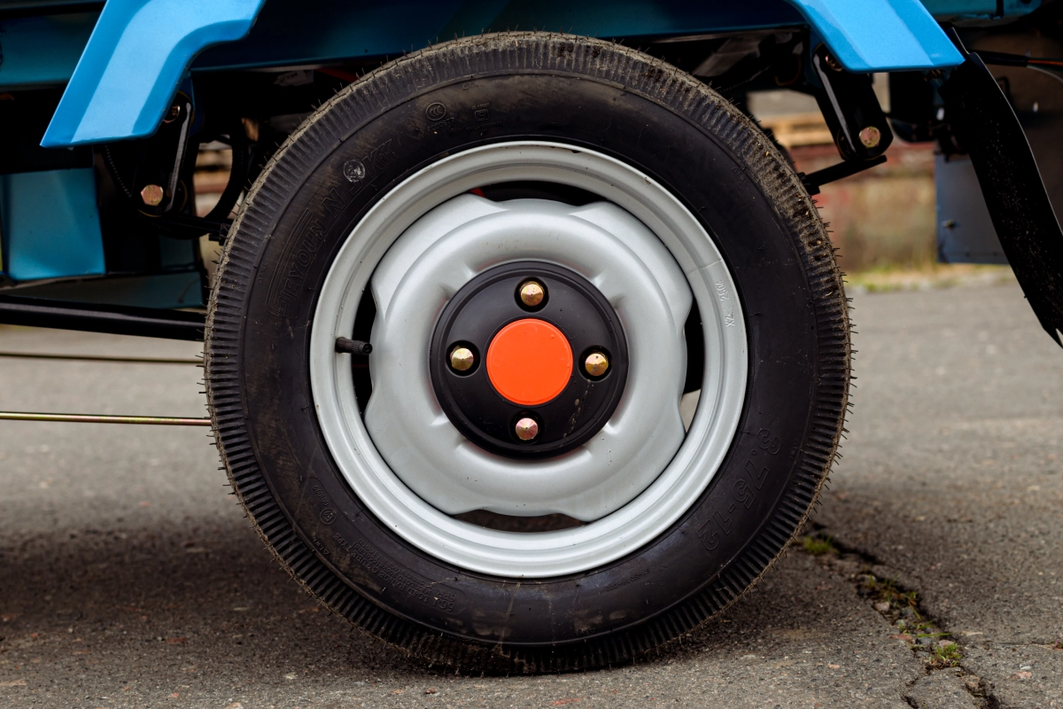 Электротрицикл грузовой AVM Cargo 1500