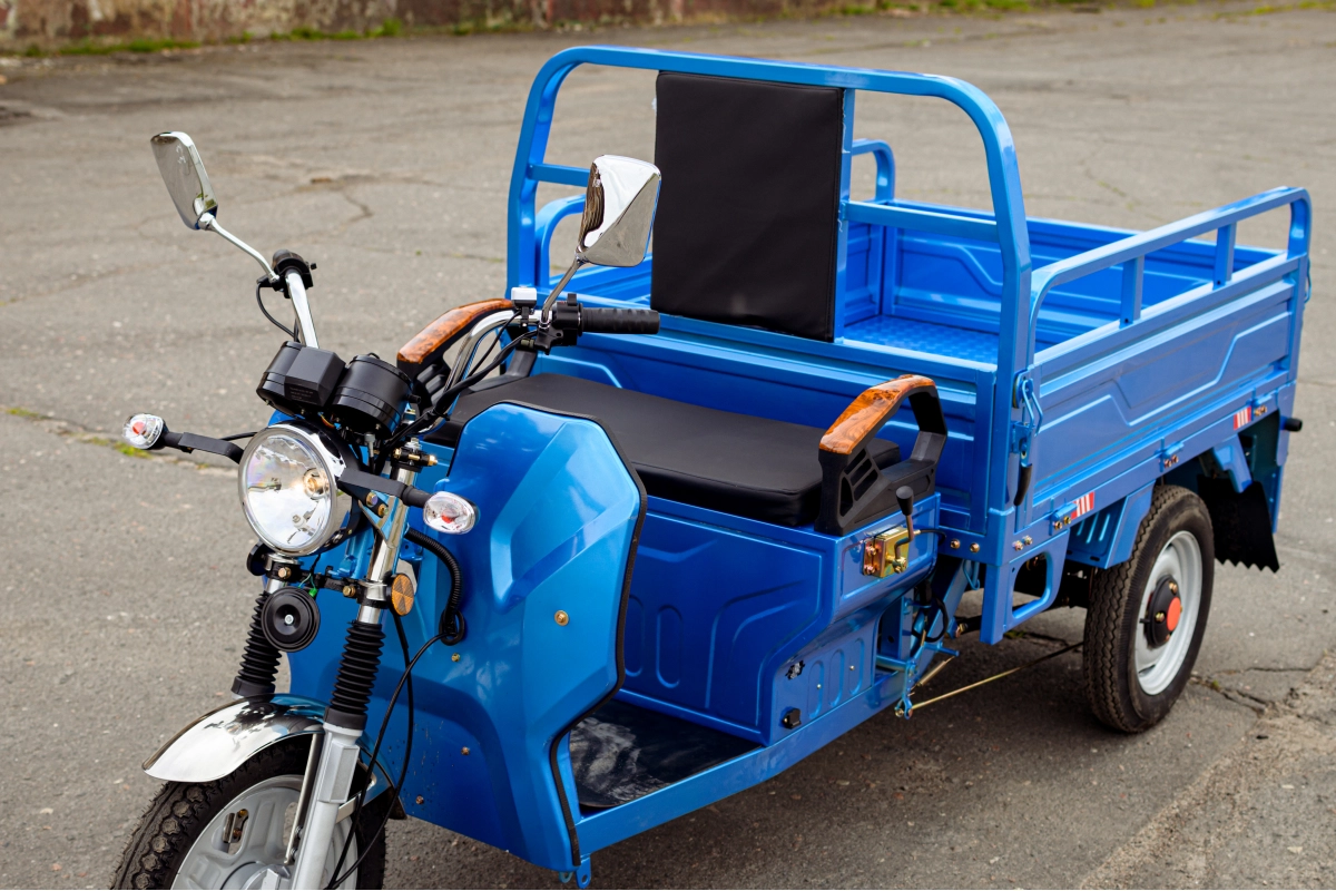 Электротрицикл грузовой AVM Cargo 1500