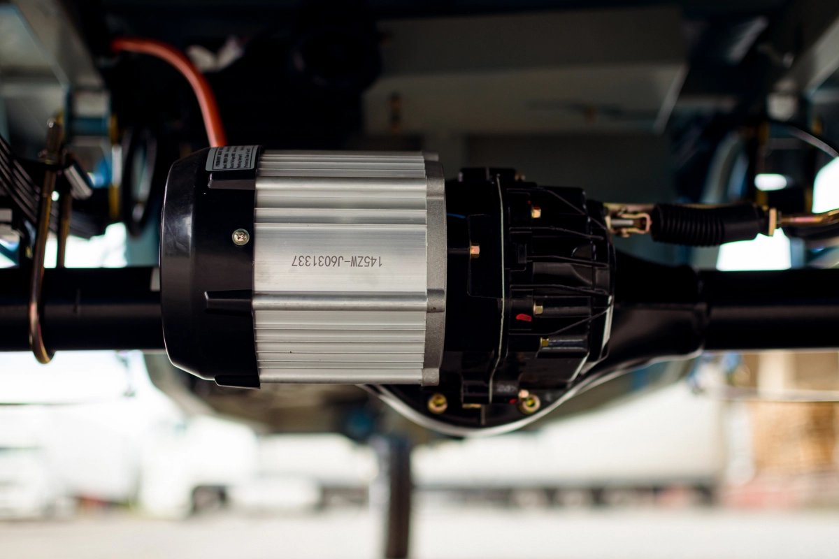 Электротрицикл грузовой AVM Cargo 1500