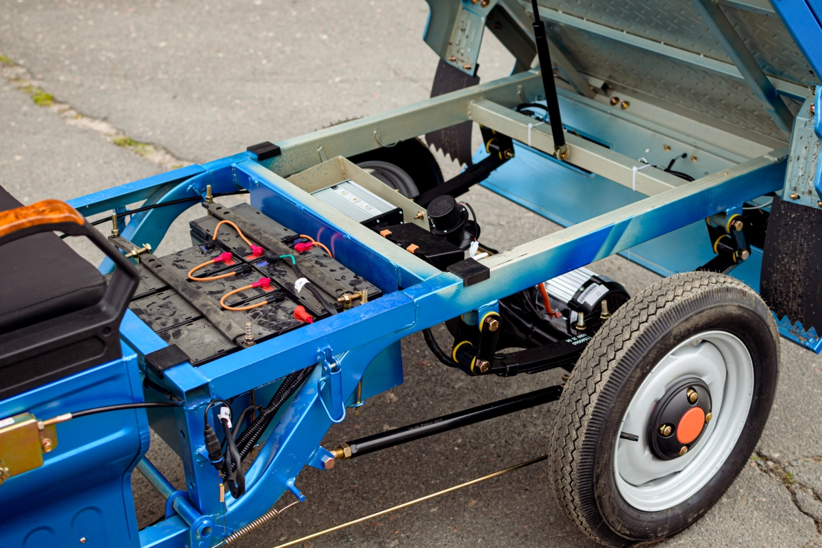 Электротрицикл грузовой AVM Cargo 1500