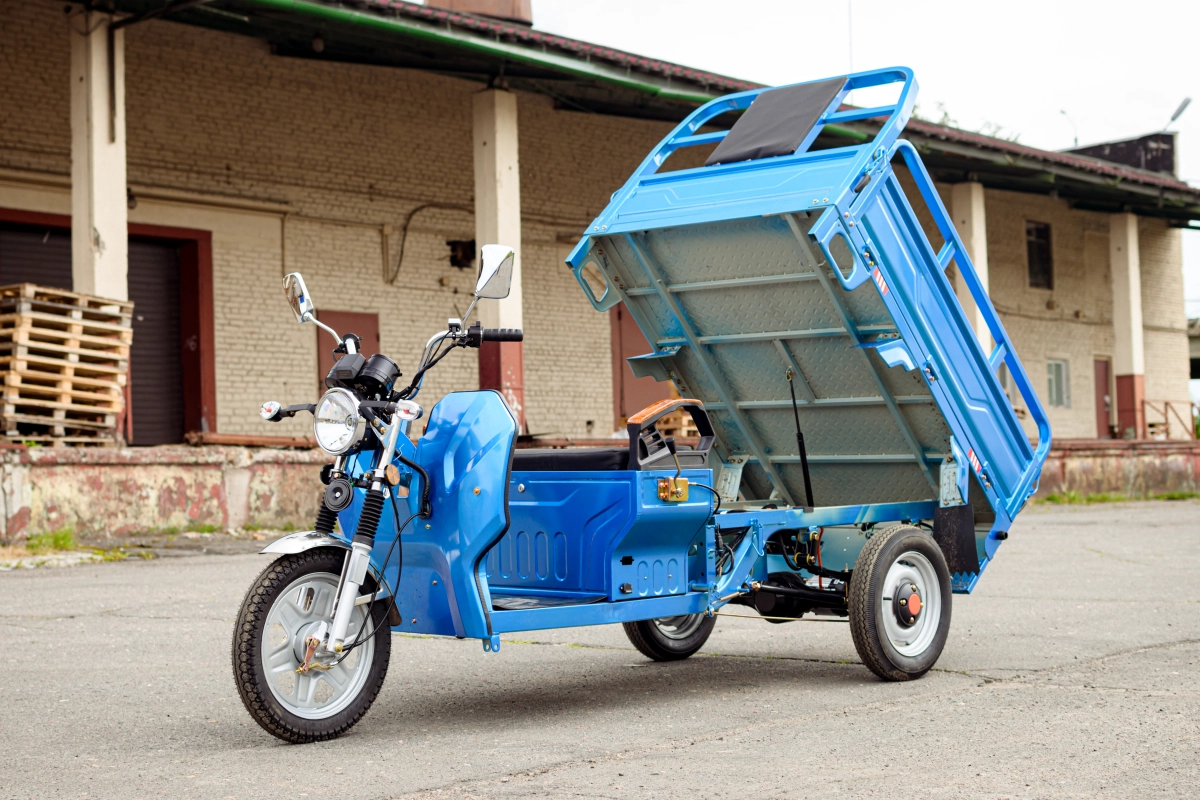 Электротрицикл грузовой AVM Cargo 1500