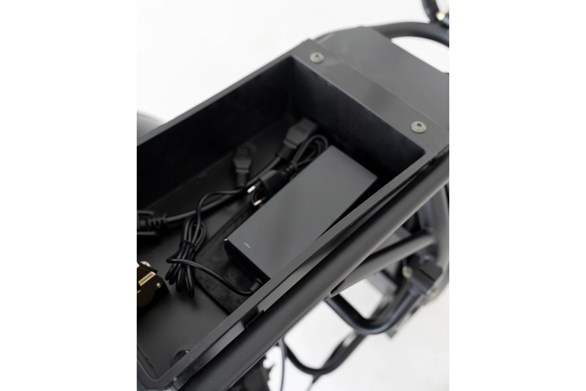 Электроскутер трёхколёсный IKINGI M11 Pro Trike