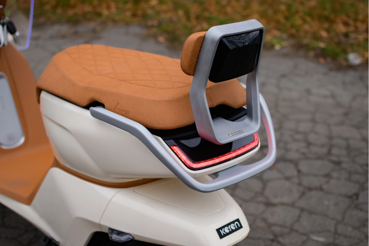 Электроскутер AVM Keren Stardust