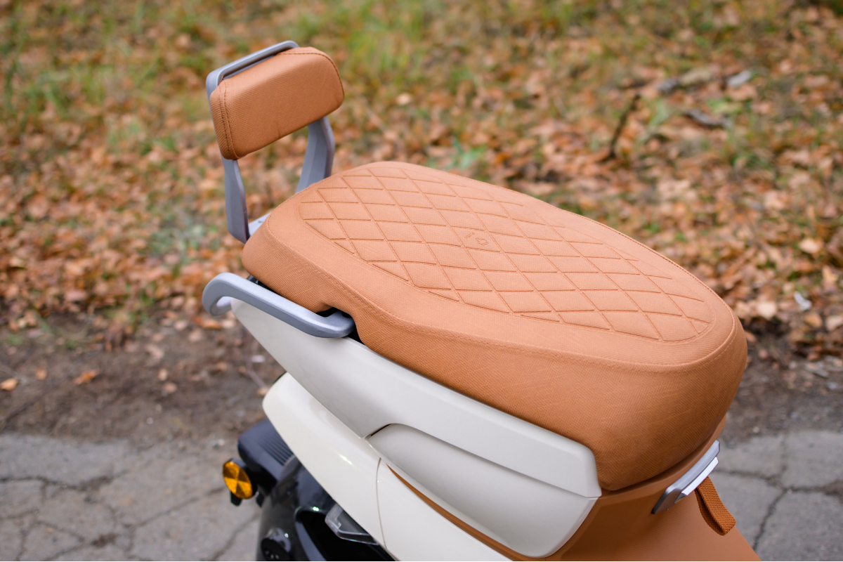 Электроскутер AVM Keren Stardust