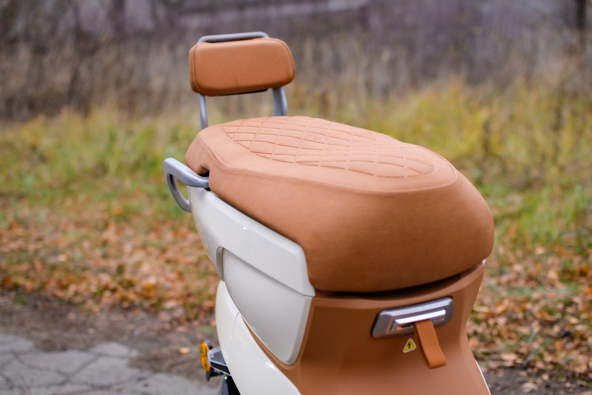 Электроскутер AVM Keren Stardust