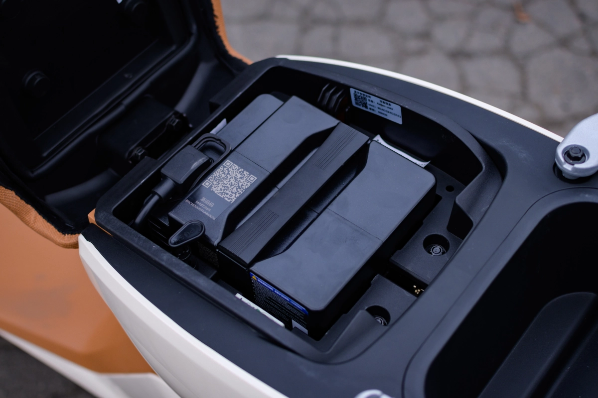 Электроскутер AVM Keren Stardust