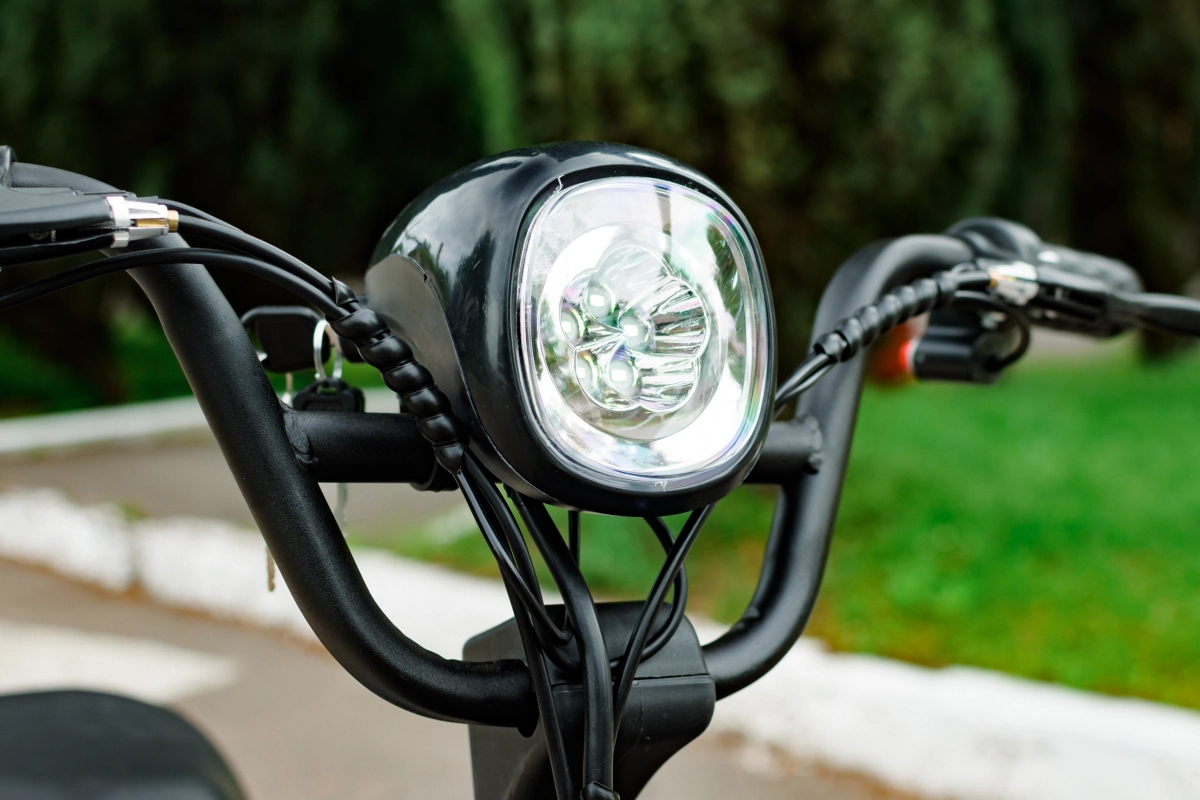 Электроскутер AVM Delta ONE