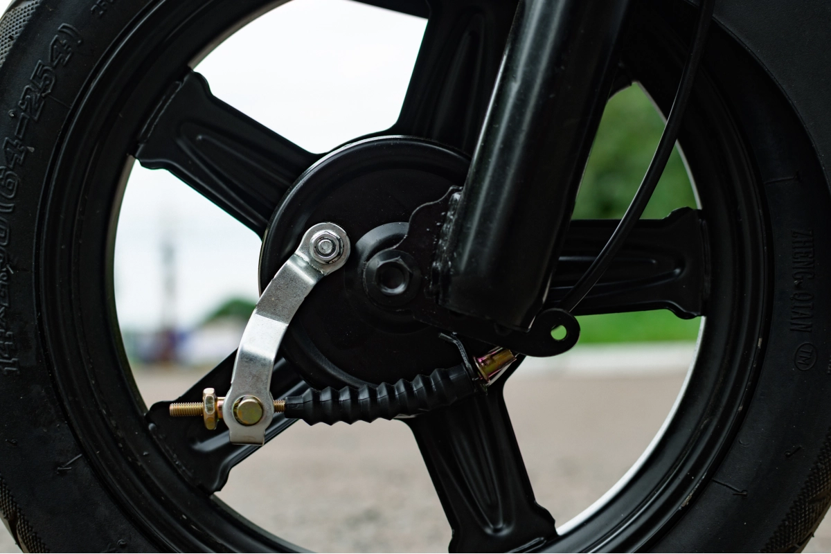 Электроскутер AVM Delta ONE