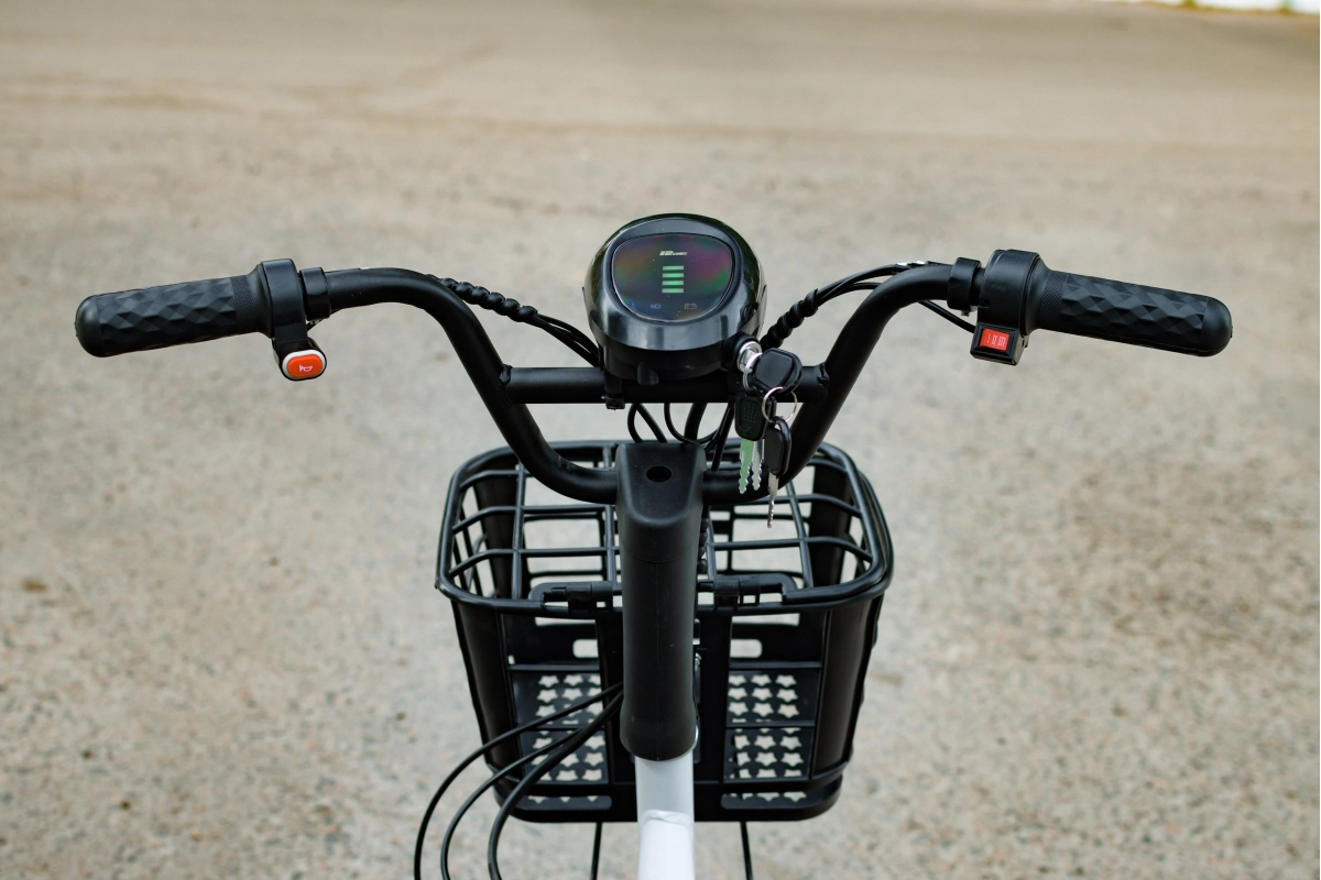 Электроскутер AVM Delta ONE