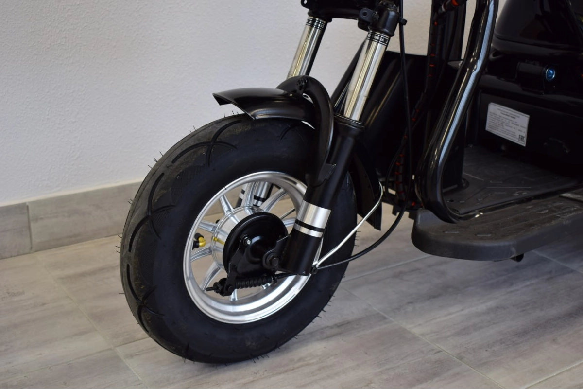 Электротрицикл Terax BIGGI чёрный