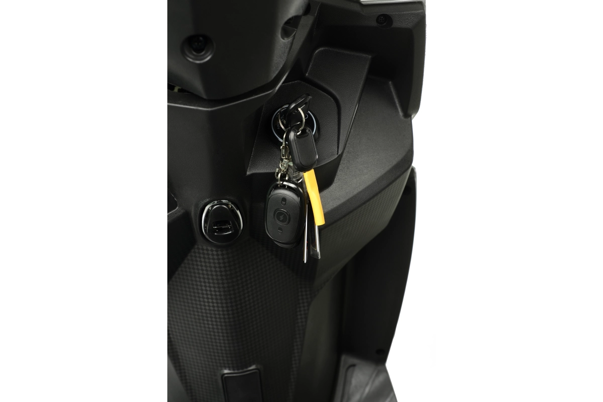 Электроскутер Begimot Long чёрный