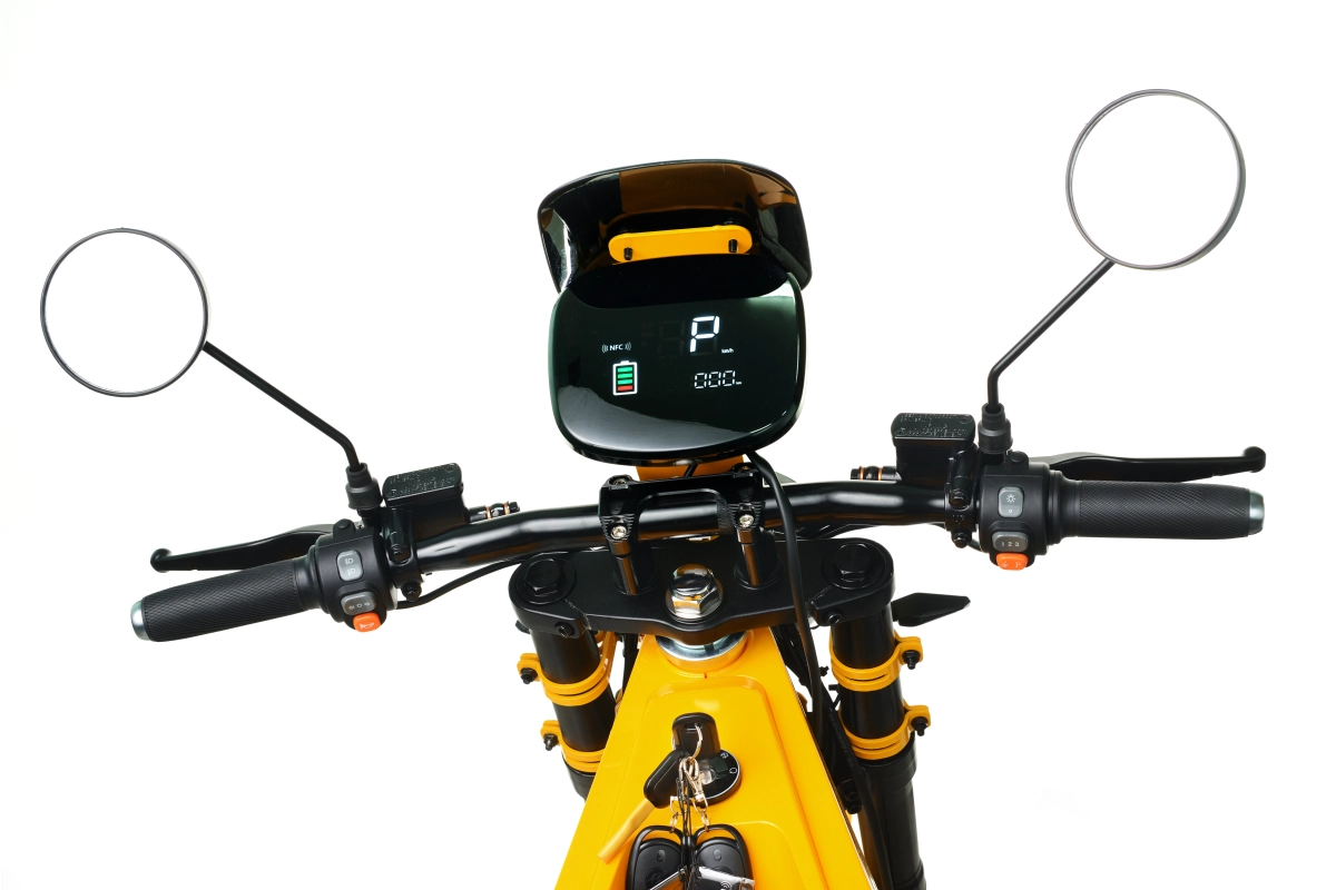 Электрический мопед Begimot Racer жёлтый