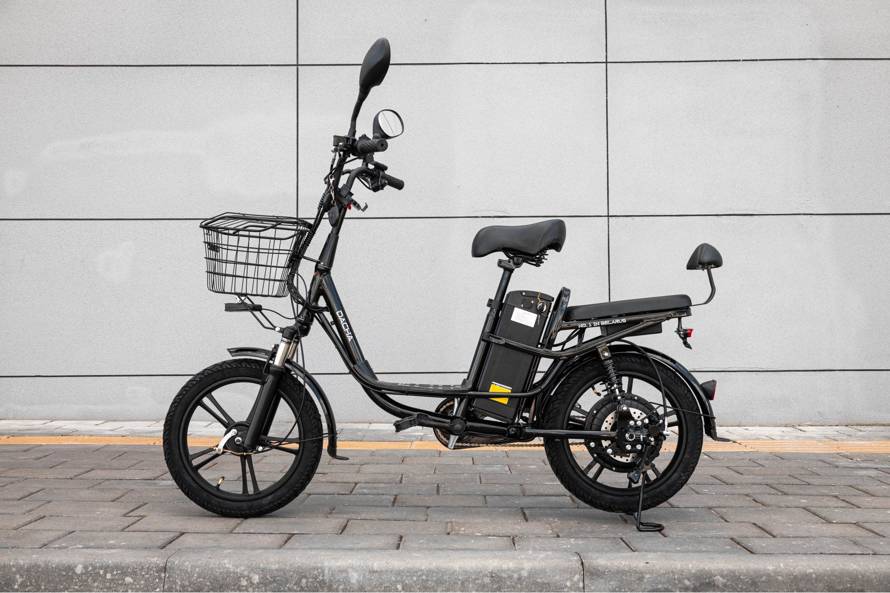 Электровелосипед Smart8 Dacha чёрный