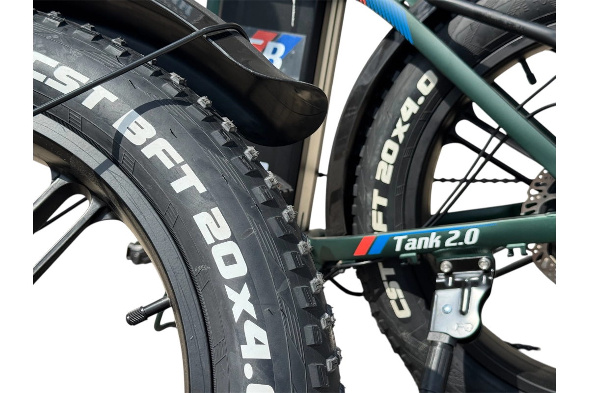 Электровелосипед SmartBalance Tank 2.0 зелёный (2025) 