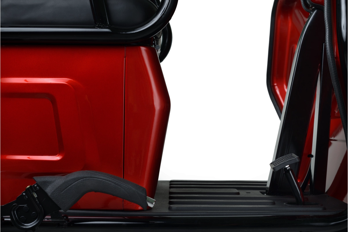 Электротрицикл BegiMot Truck красный